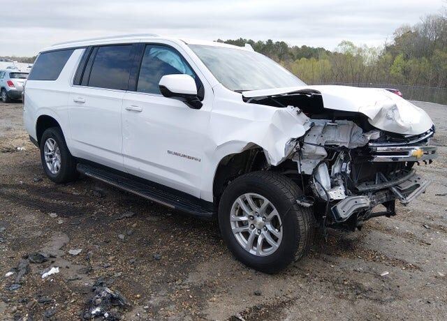 2023 CHEVROLET Suburban