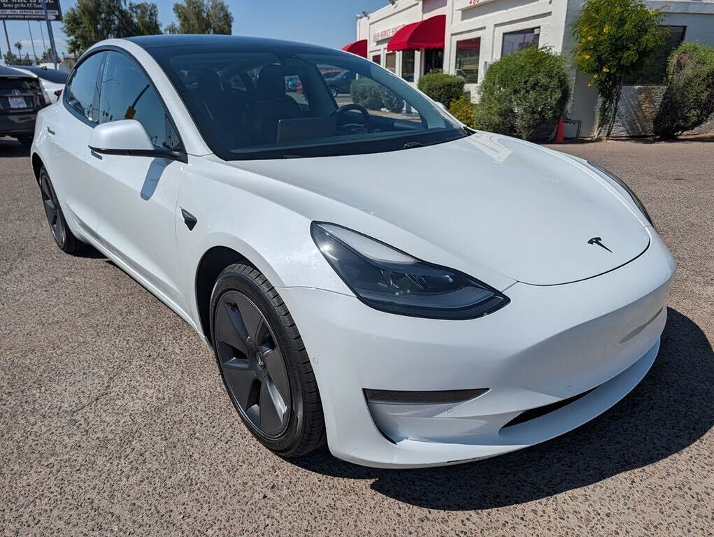 2021 TESLA Model 3
