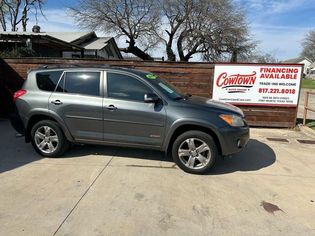 2011 TOYOTA RAV4