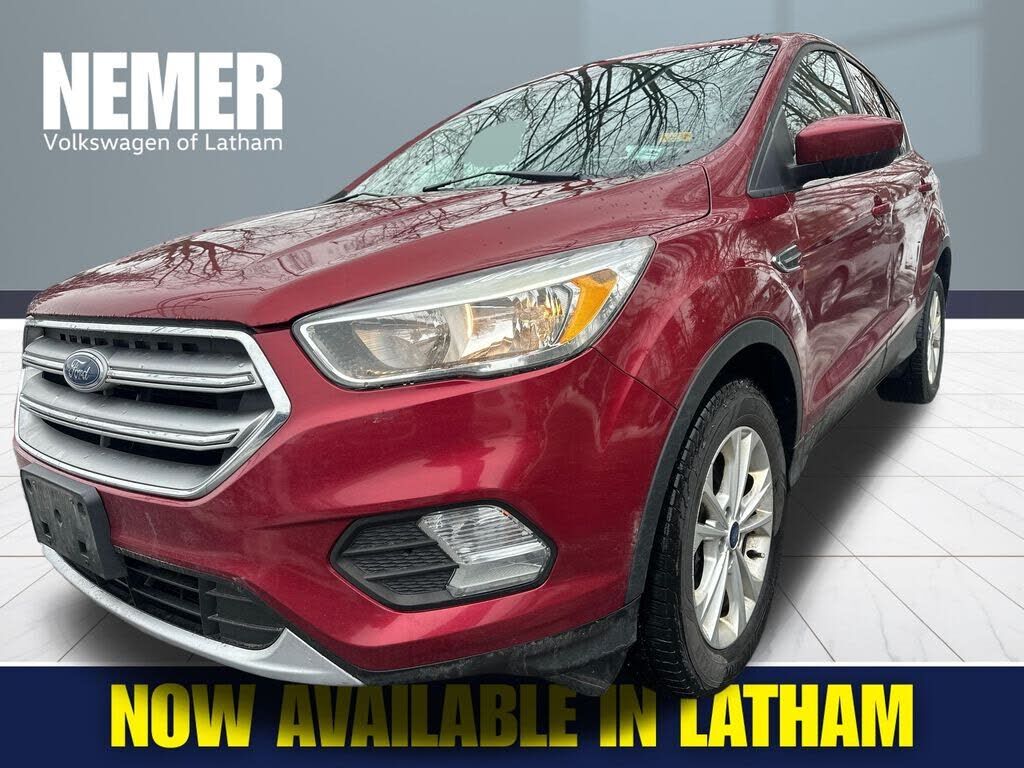 2017 FORD Escape