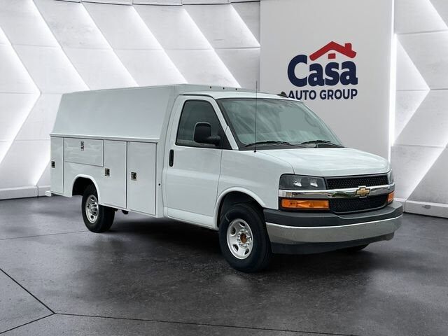 2025 CHEVROLET Express
