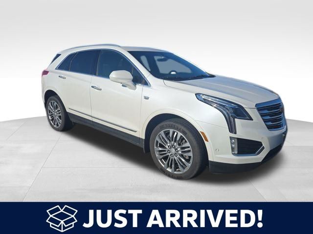 2017 CADILLAC XT5