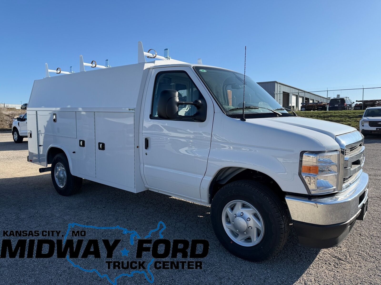 2026 FORD E-350