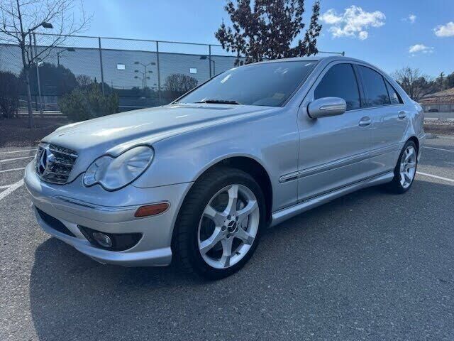 2007 MERCEDES-BENZ C-Class