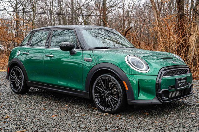 2023 MINI Hardtop