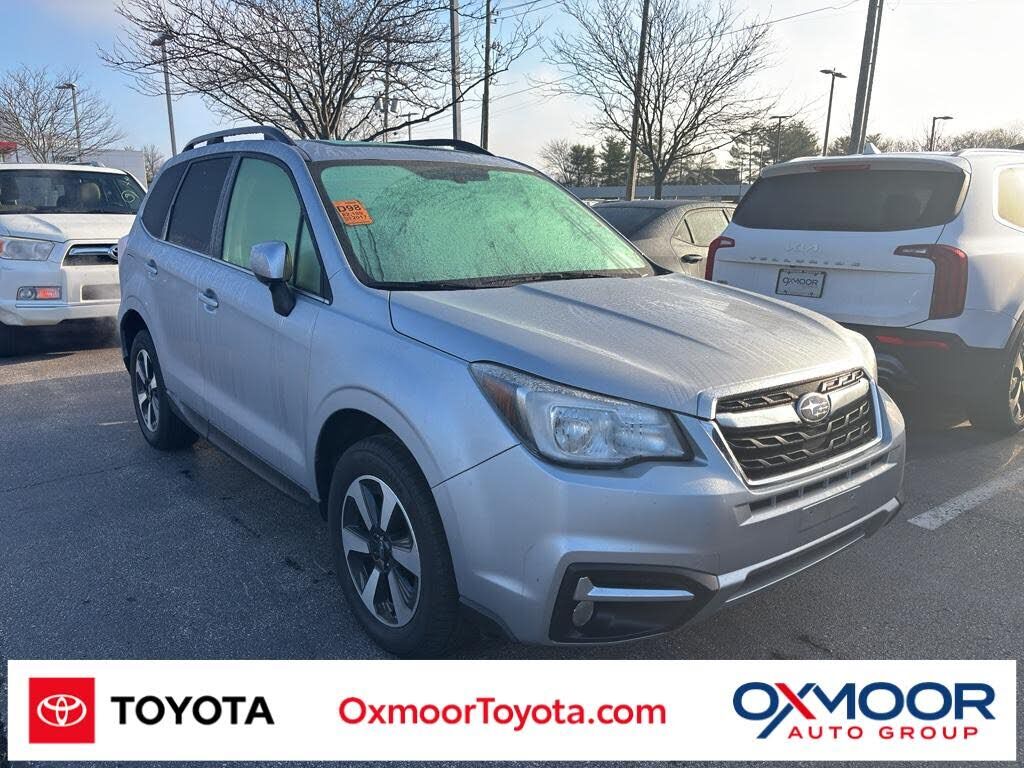 2017 SUBARU Forester
