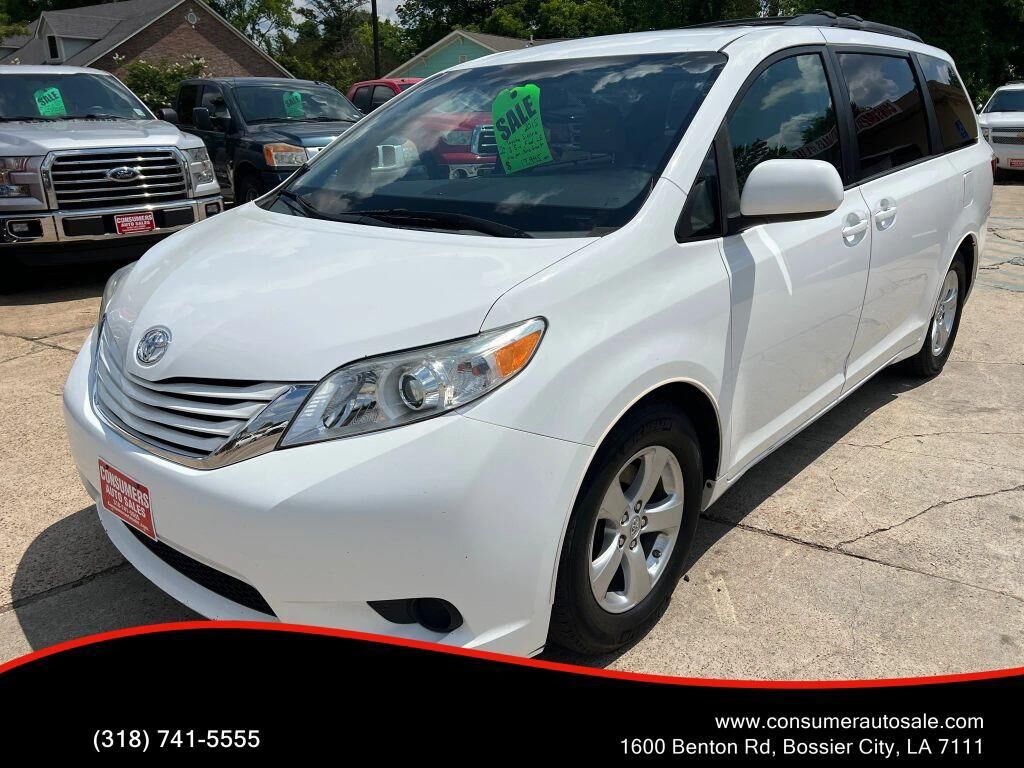 2015 TOYOTA Sienna