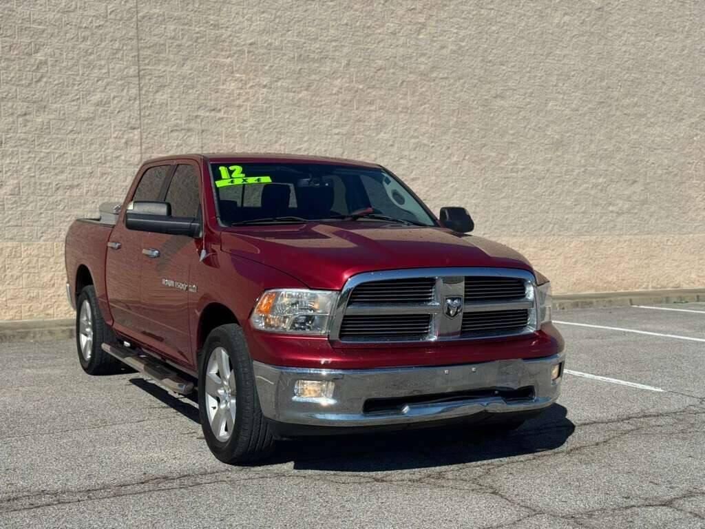 2012 DODGE Ram