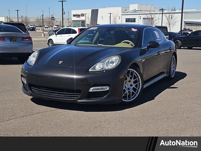 2010 PORSCHE Panamera