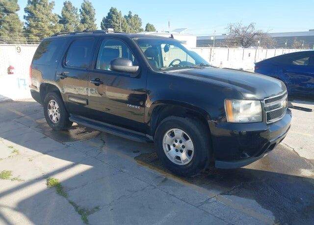 2011 CHEVROLET Tahoe