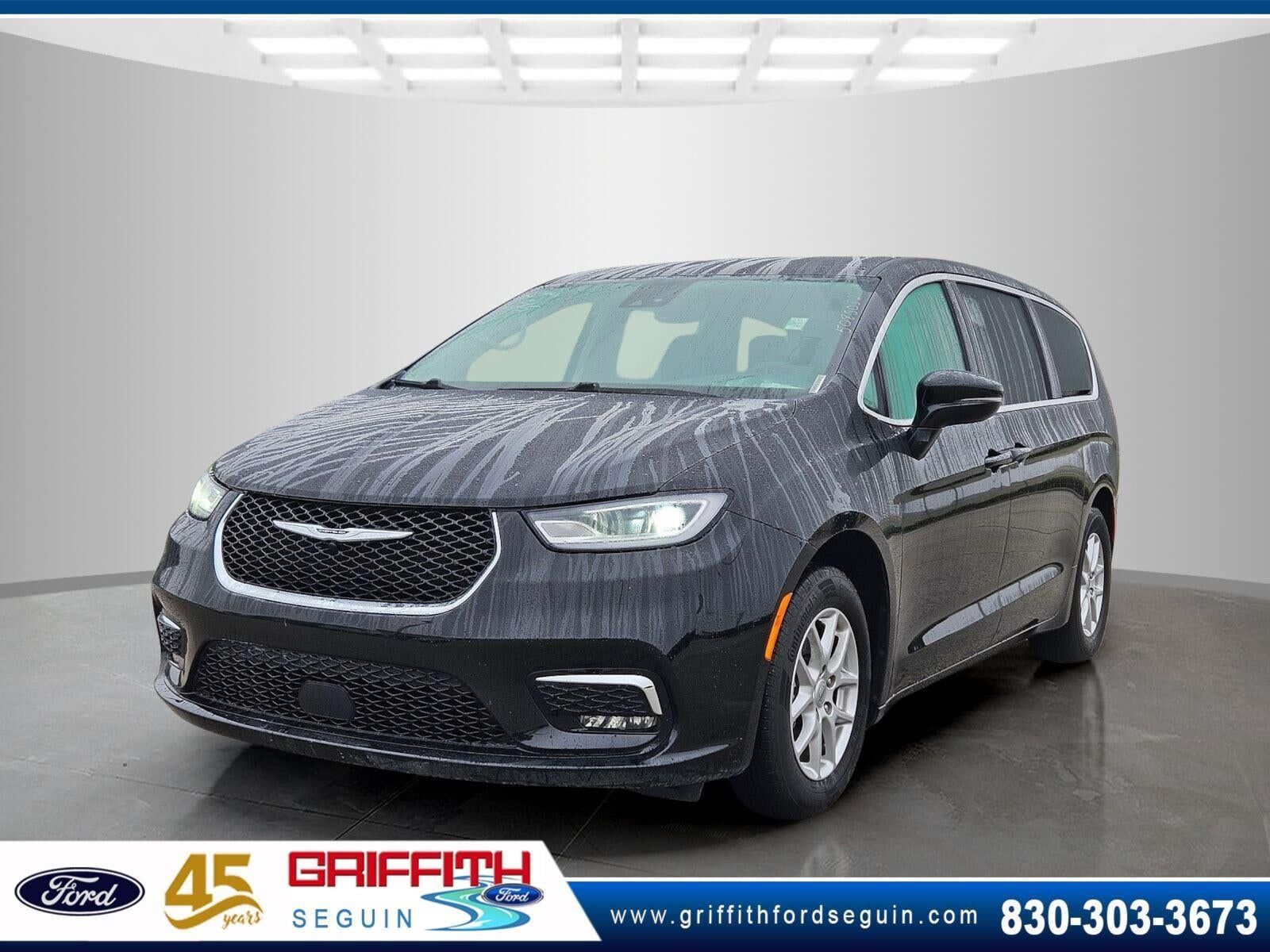 2024 CHRYSLER Pacifica