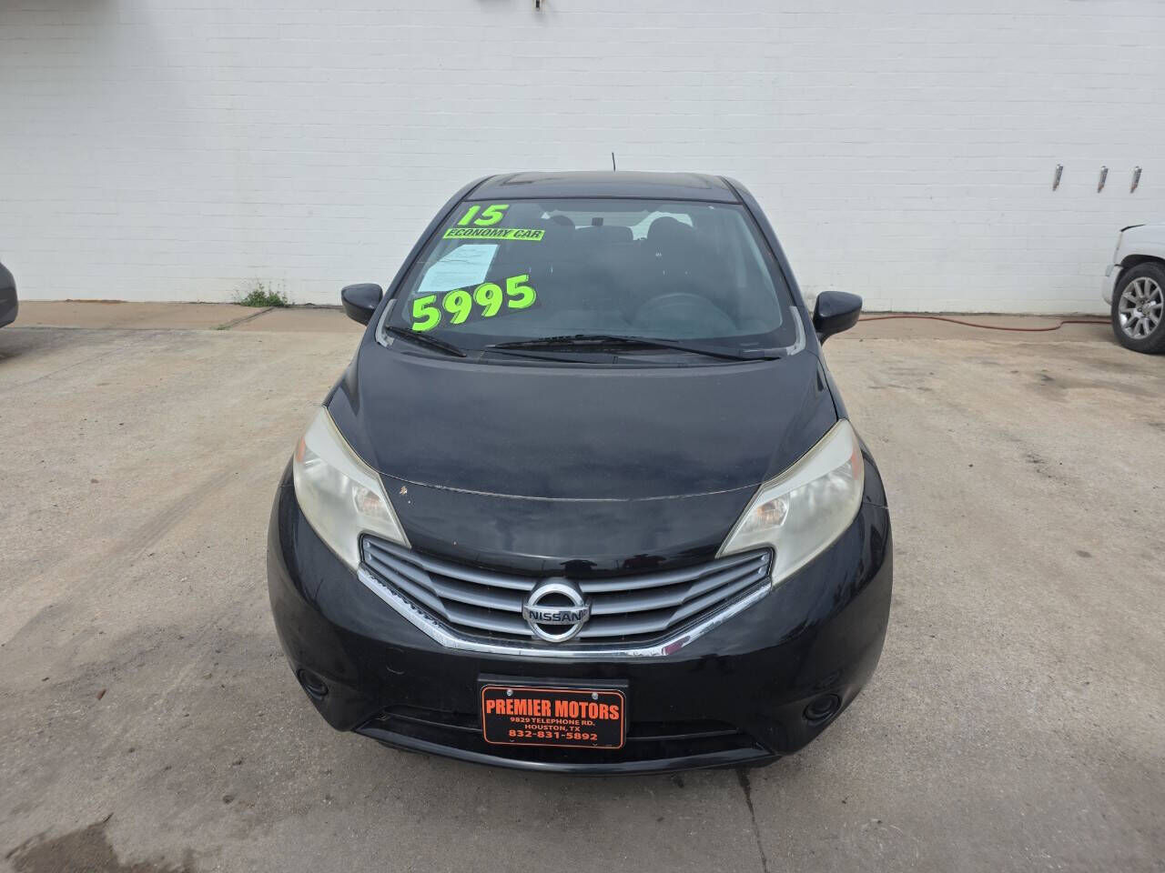 2015 NISSAN Versa