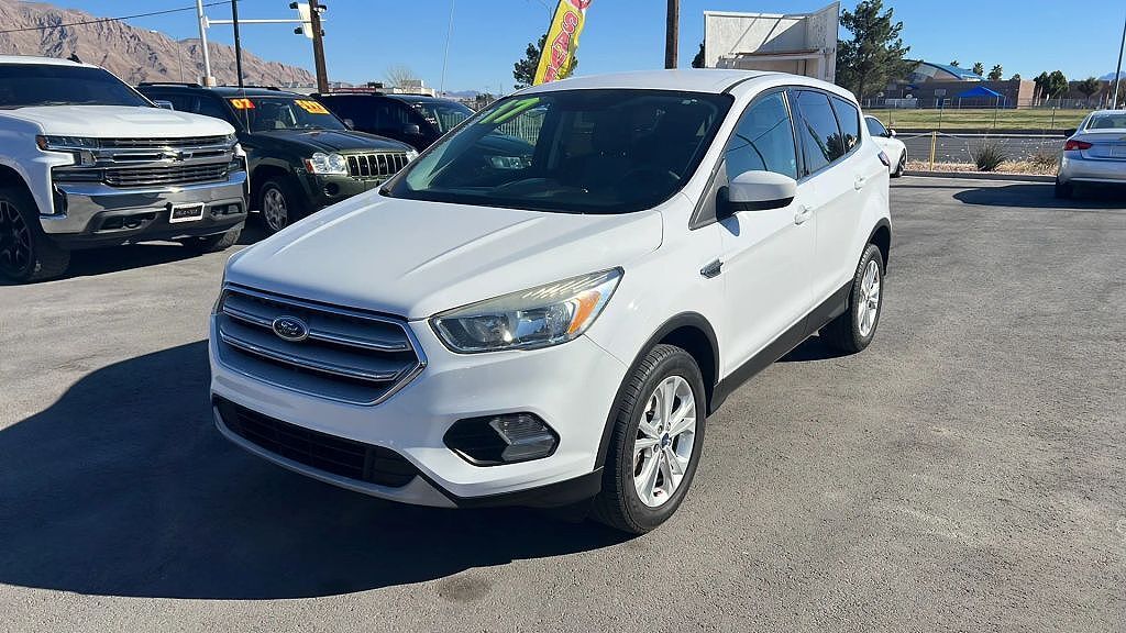 2017 FORD Escape