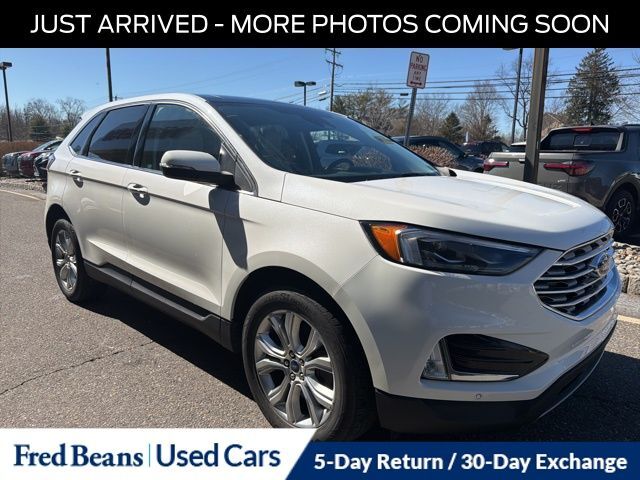 2022 FORD Edge