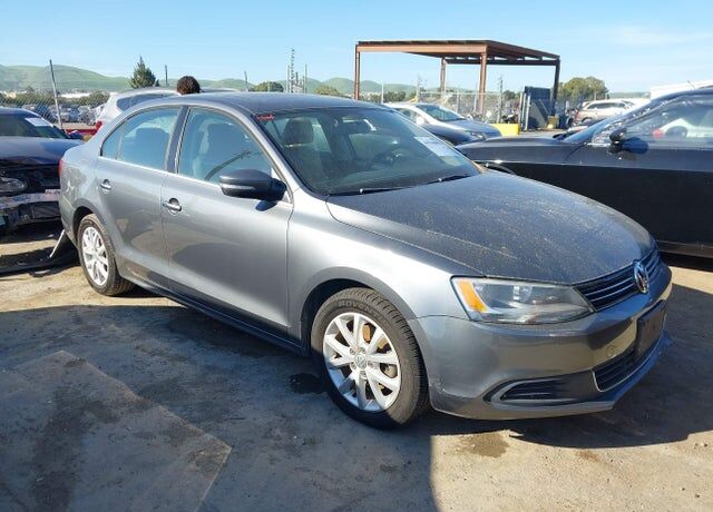 2014 VOLKSWAGEN Jetta