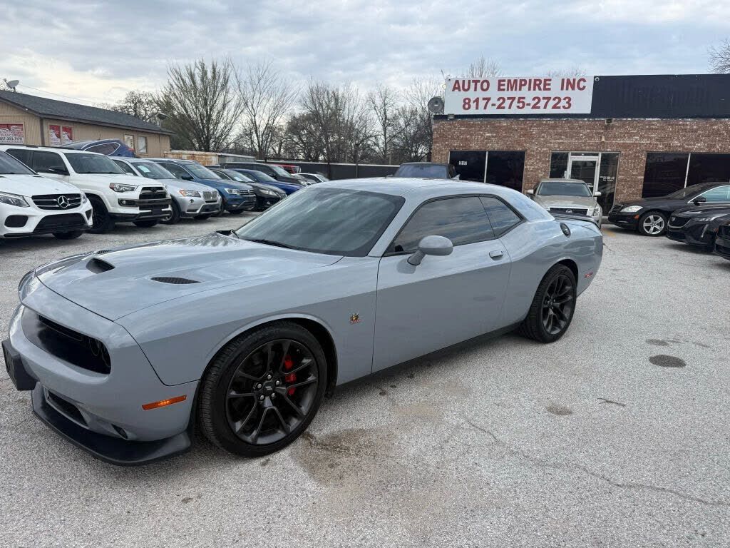 2021 DODGE Challenger