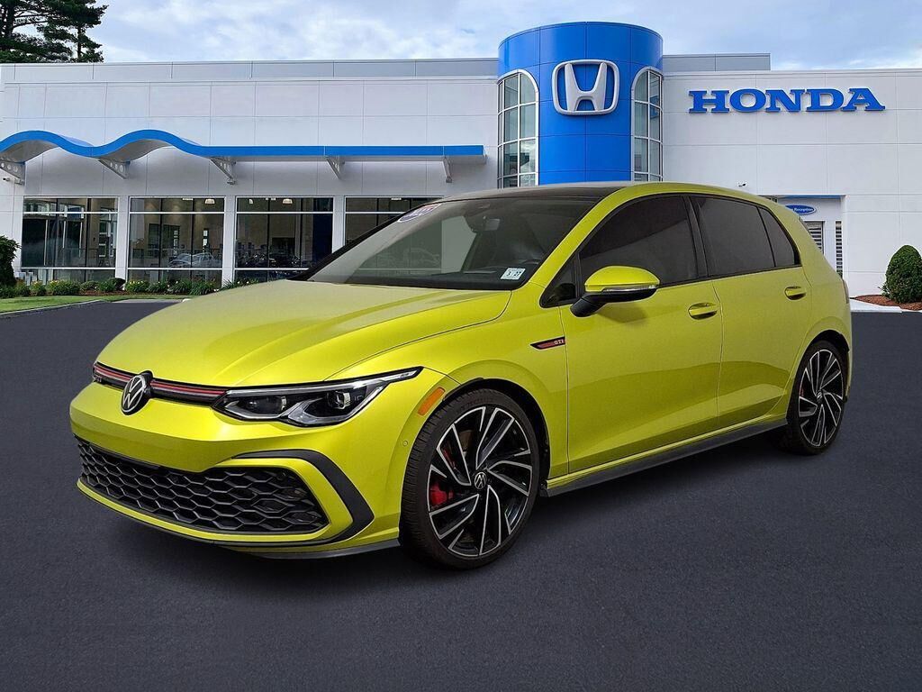 2022 VOLKSWAGEN Golf GTI