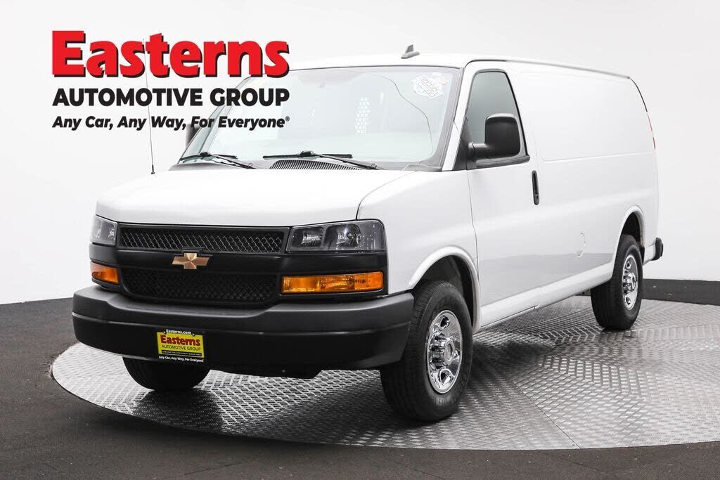 2020 CHEVROLET Express