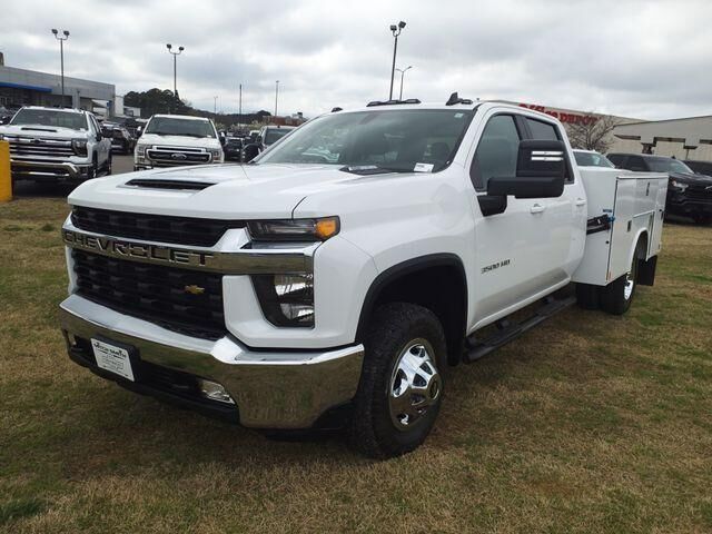 2023 CHEVROLET Silverado HD