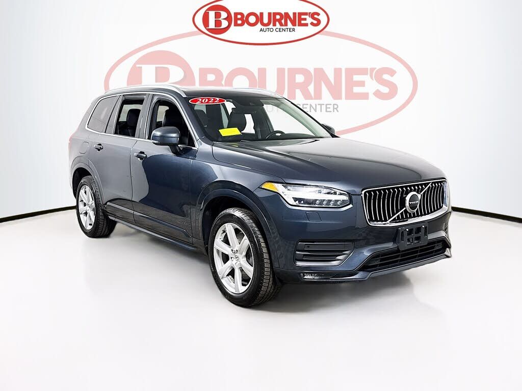 2022 VOLVO XC90