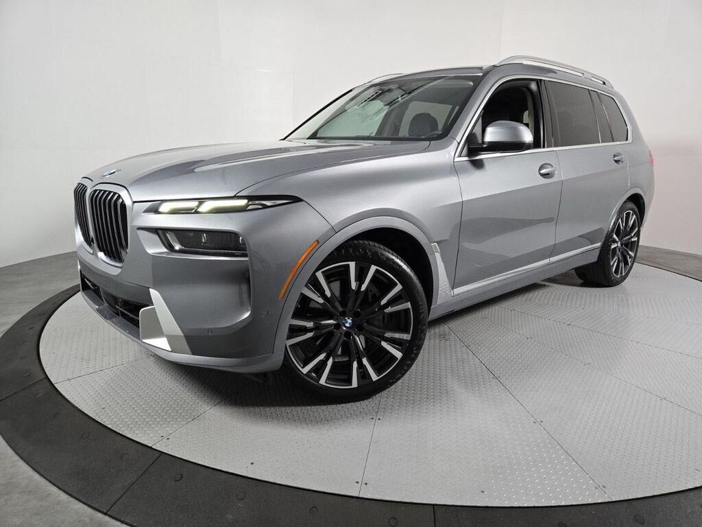 2024 BMW X7