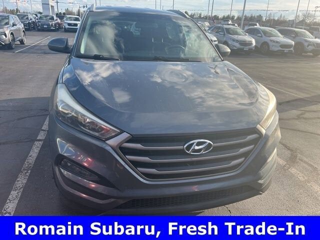 2016 HYUNDAI Tucson
