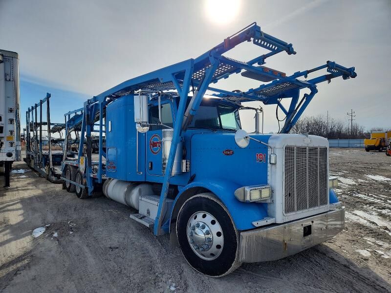 2005 PETERBILT 379