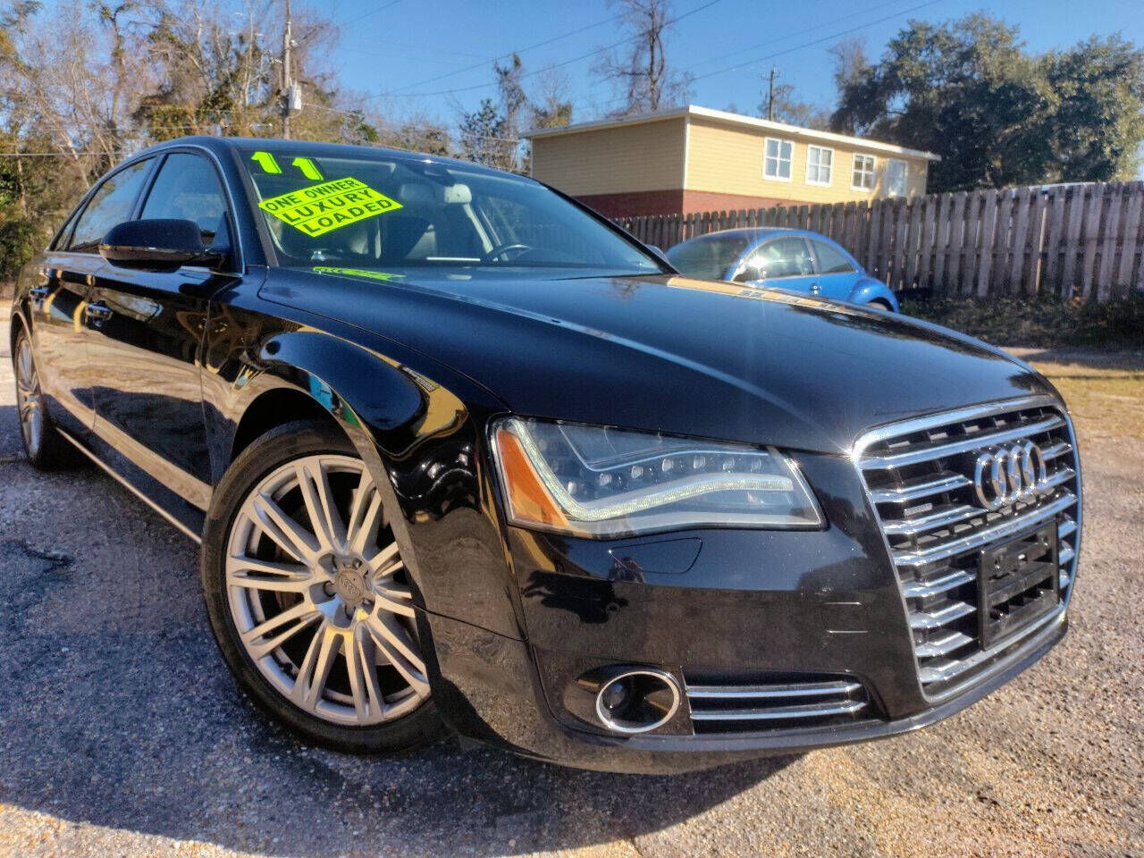 2011 AUDI A8
