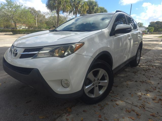 2013 TOYOTA RAV4