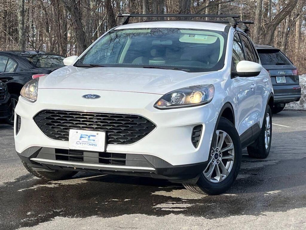 2020 FORD Escape