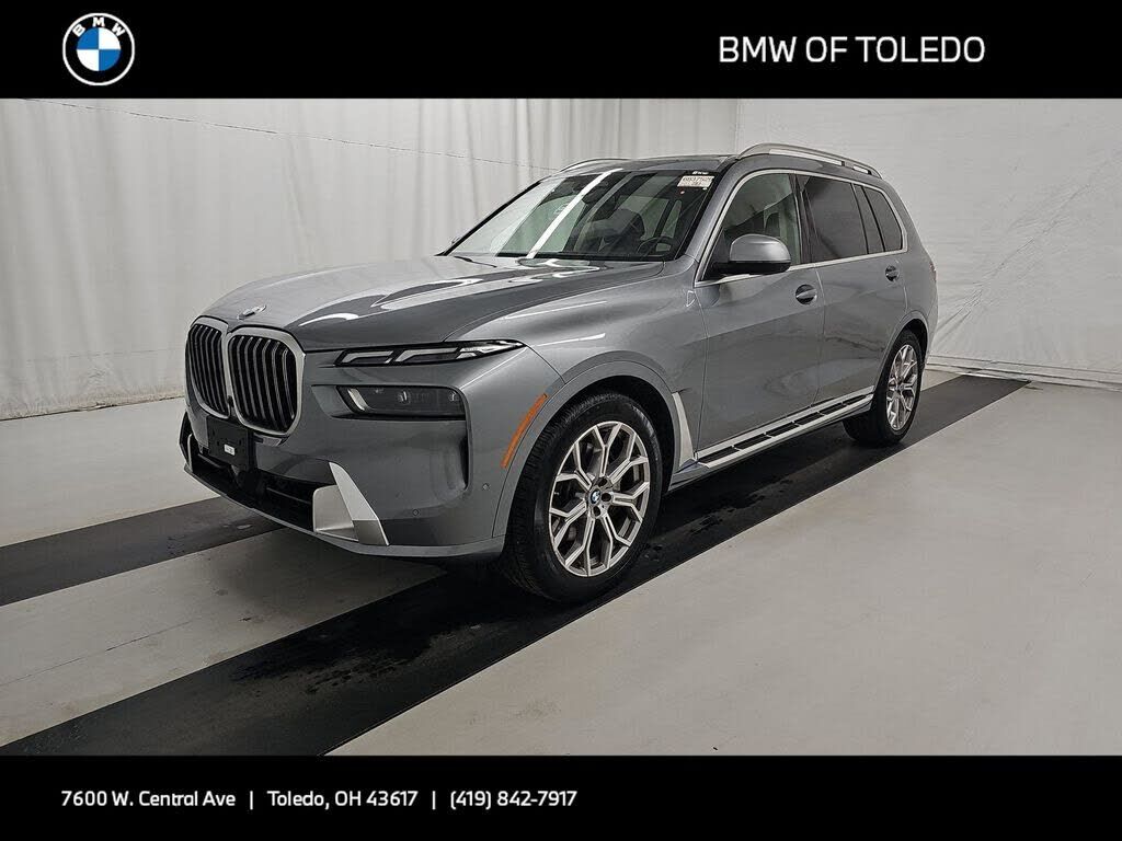 2023 BMW X7