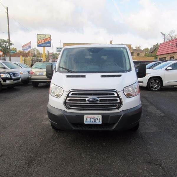 2015 FORD Transit