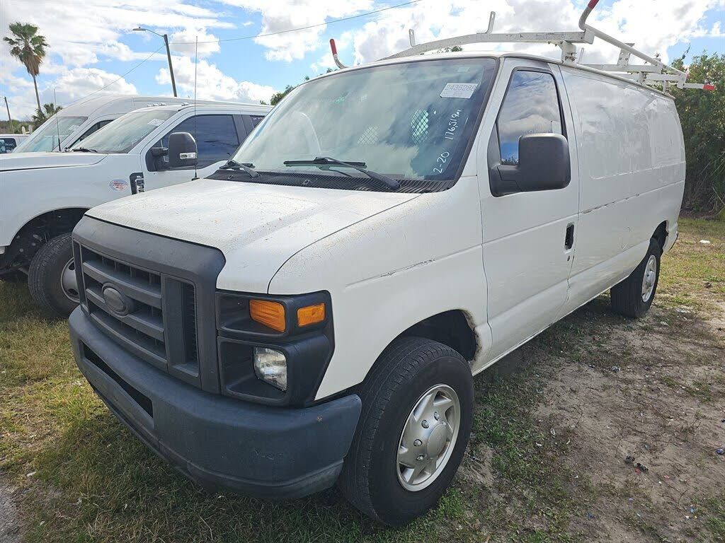 2014 FORD E-250