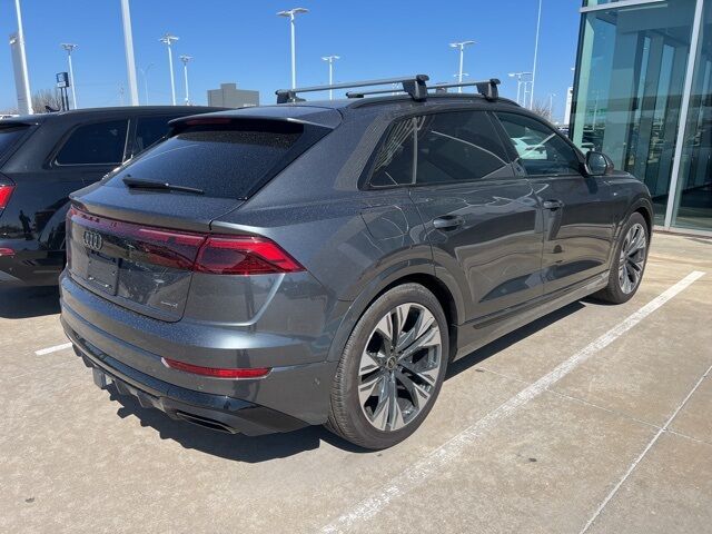 2025 Audi Q8