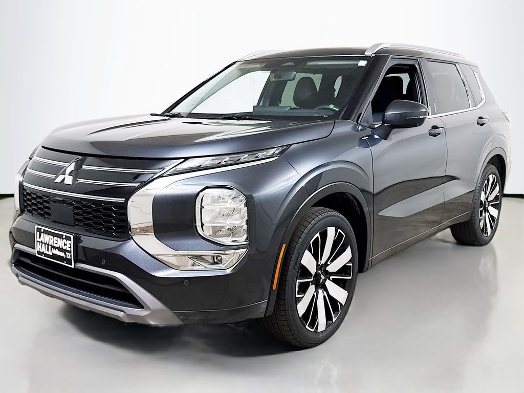 2025 MITSUBISHI Outlander