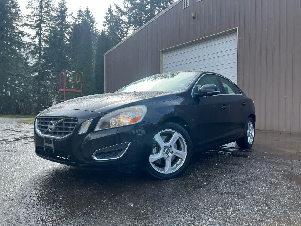 2012 VOLVO S60