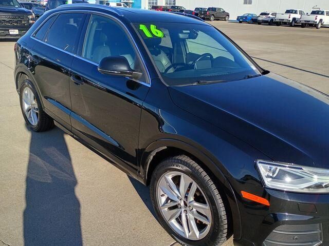 2016 Audi Q3