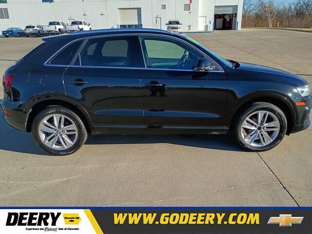 2016 AUDI Q3