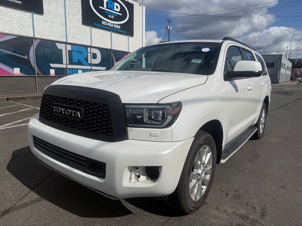 2016 TOYOTA Sequoia