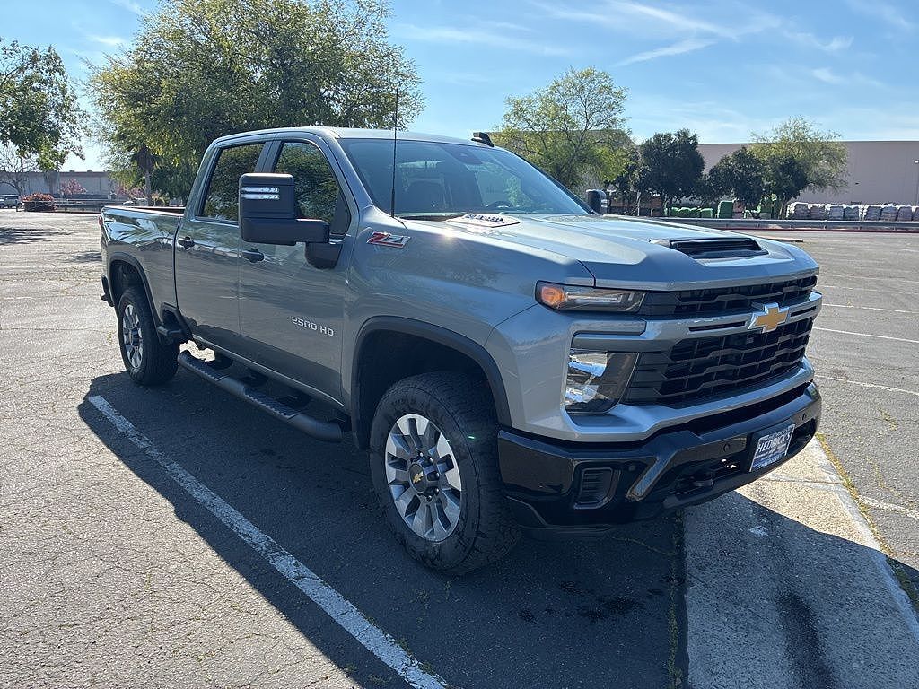 2026 CHEVROLET Silverado HD