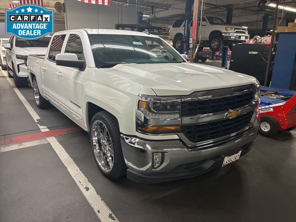2018 CHEVROLET Silverado