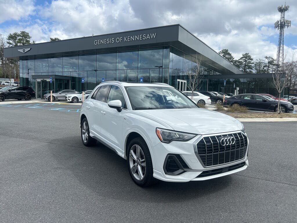 2020 AUDI Q3