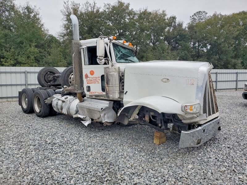 2021 PETERBILT 389