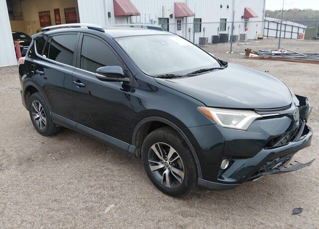 2017 TOYOTA RAV4