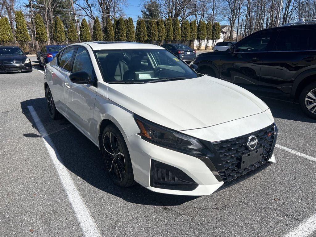 2023 NISSAN Altima