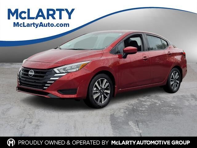 2025 NISSAN Versa