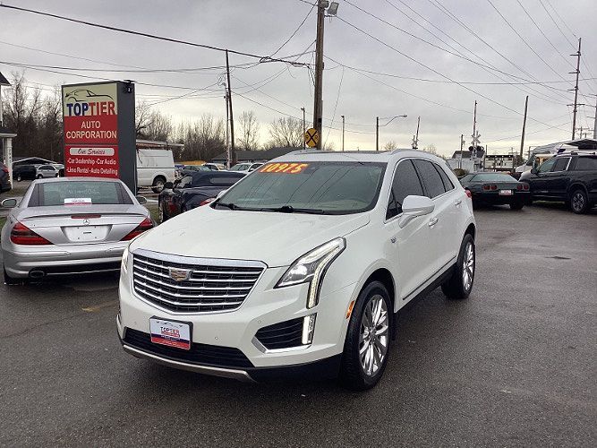 2017 CADILLAC XT5