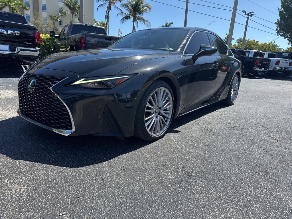 2023 LEXUS IS