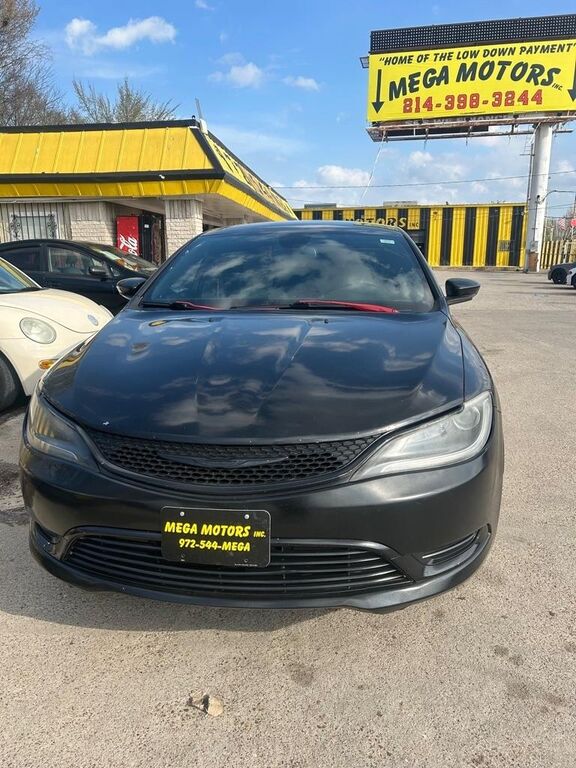 2016 CHRYSLER 200
