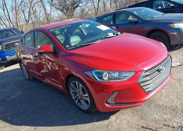 2017 HYUNDAI Elantra